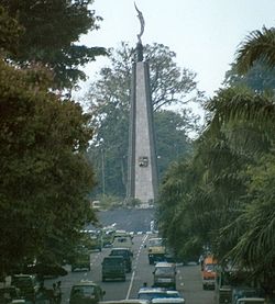 250px-Monumen_Kujang_Bogor